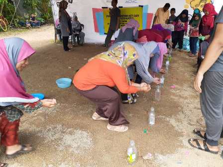 dc9baf5a-ee90-4869-884d-1fcb4f683fcb